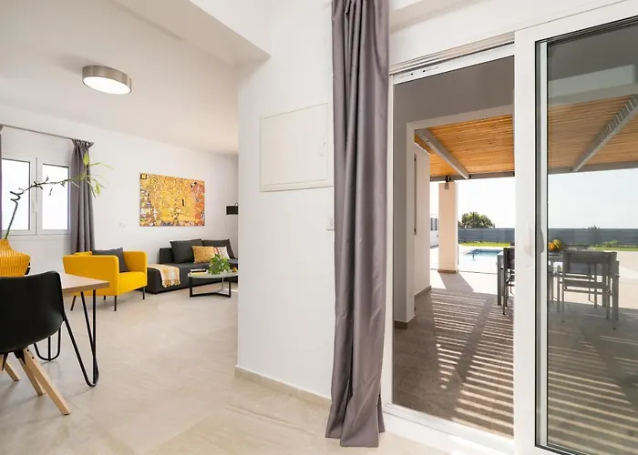 Villa South *